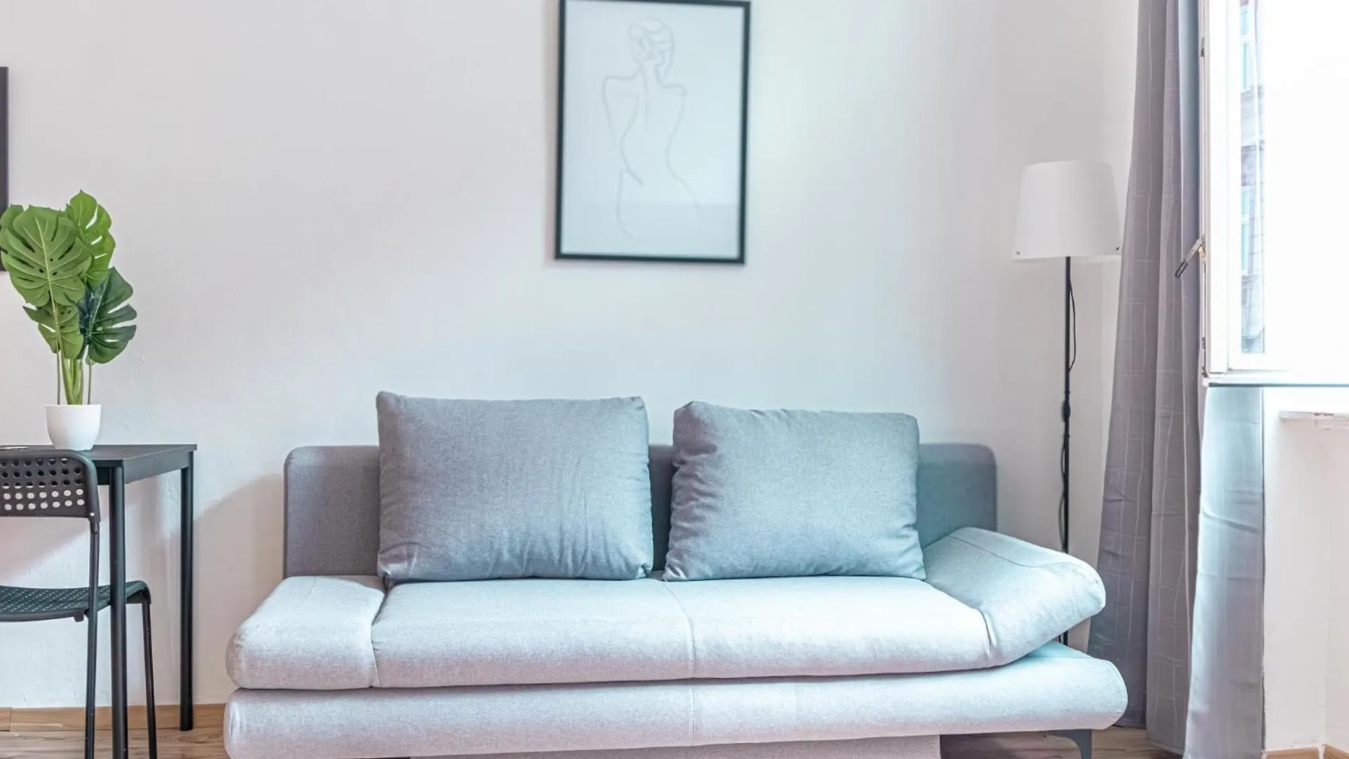 Super Comfy 2Br Apt Historic Location In Vienna 0*,